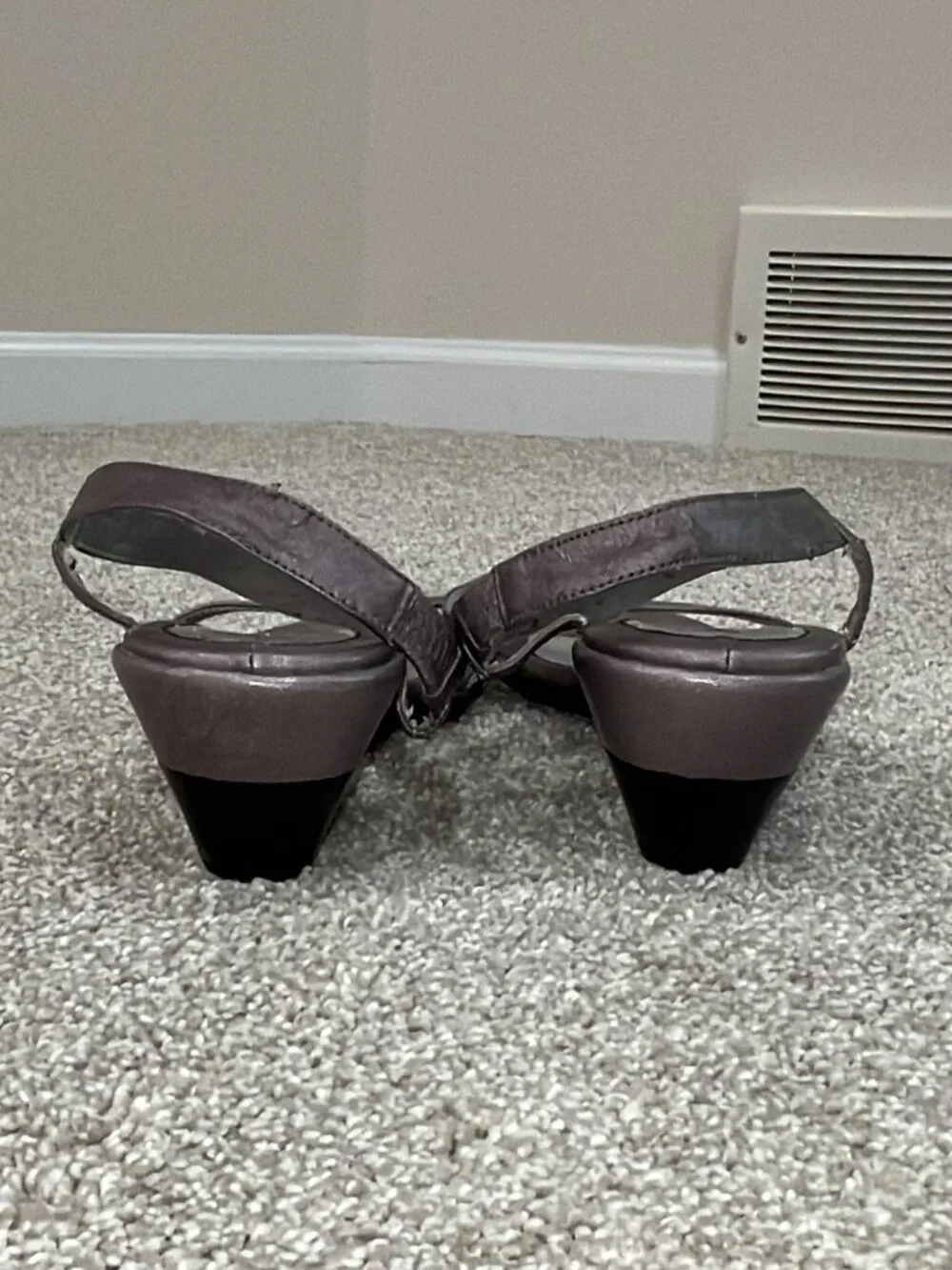 Life Stride Soft System Pewter Metallic Gladiator Slingback Sandals Sz 6 NWT